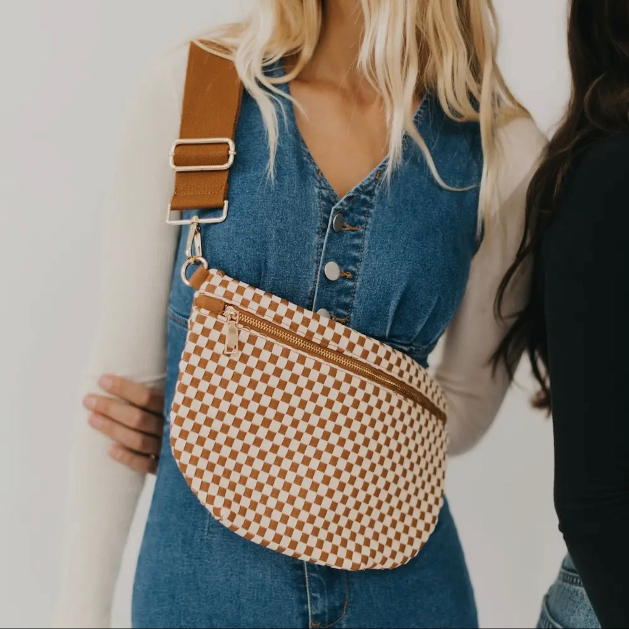 Checkered Woven Bum Bag