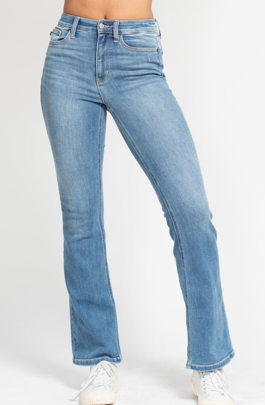 Judy Blue High Waisted Classic Bootcut Jeans - 82515