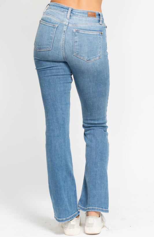 Judy Blue High Waisted Classic Bootcut Jeans - 82515