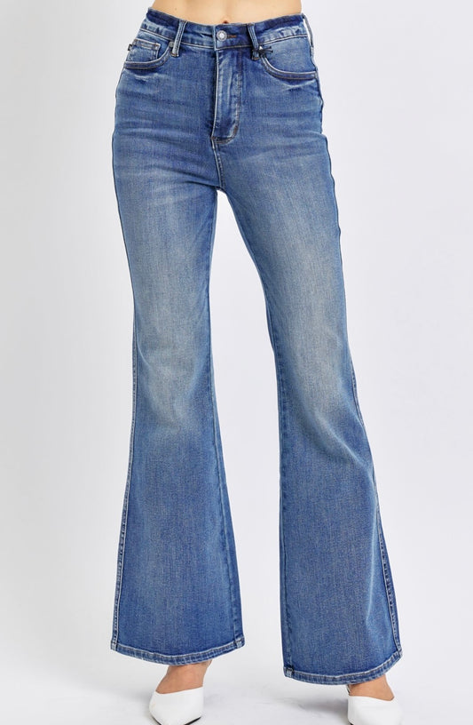 Judy Blue High Waisted Tummy Control Flare Jeans - 88855